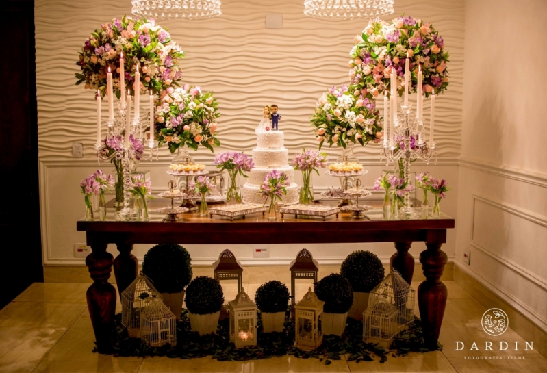 Buffet para Casamento com Decoração Preço Chácara Maria Aparecida - Buffet para Casamento Mini Wedding
