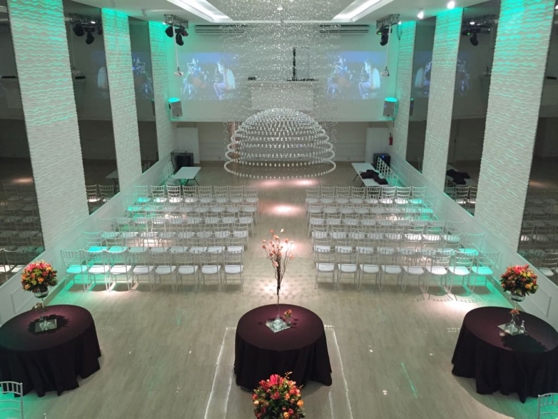 Salão de Eventos Corporativos Vila Califórnia - Salão para Casamentos